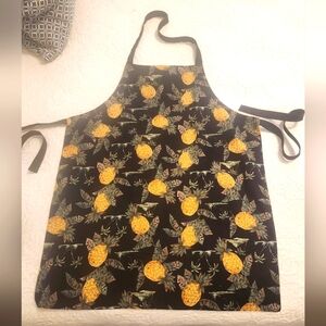 Pineapple Print Apron